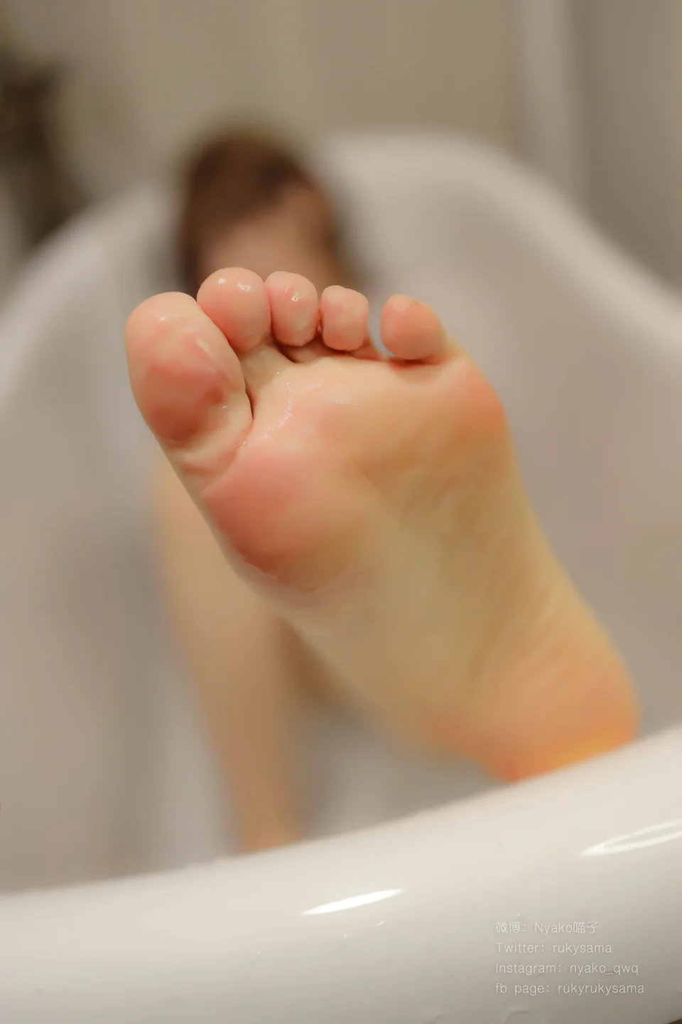 Nyako喵子 - 縛られたの人妻 [125P,5V-473MB] tg@simisebaisi 【丝足阁】089.webp